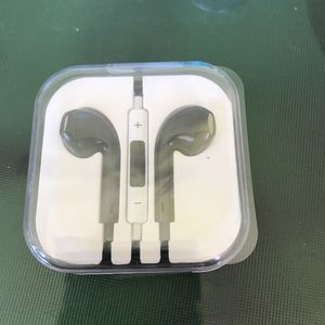 Earbuds